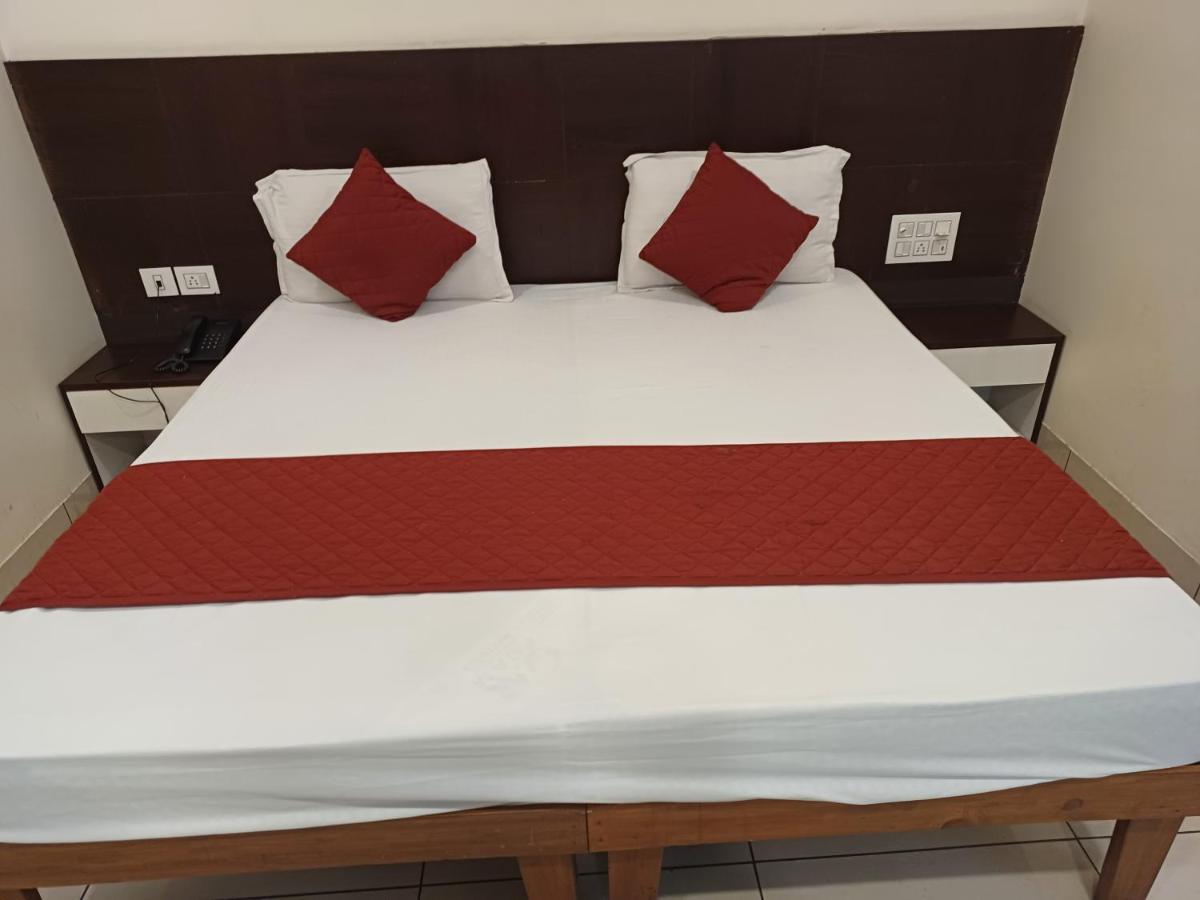 Hotel Rashika Palace 자이푸르 외부 사진