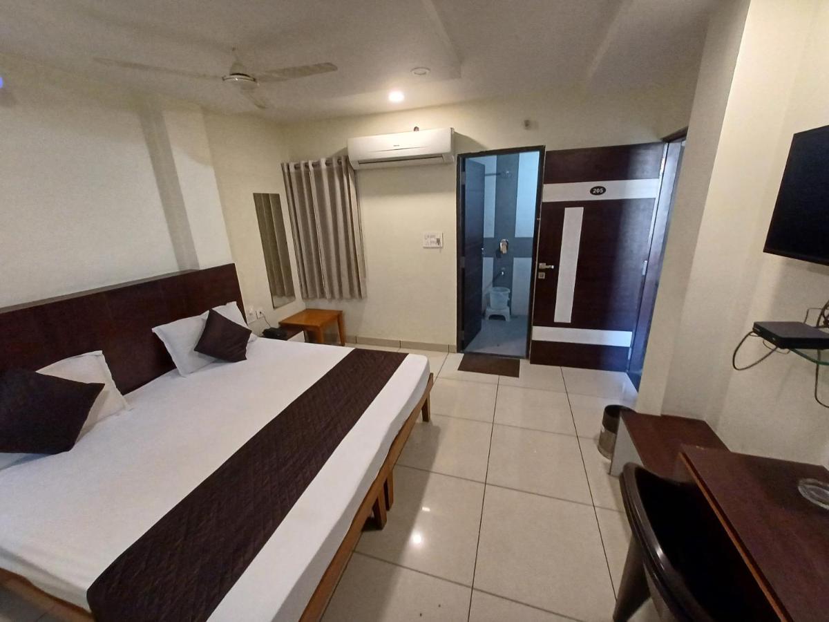 Hotel Rashika Palace 자이푸르 외부 사진