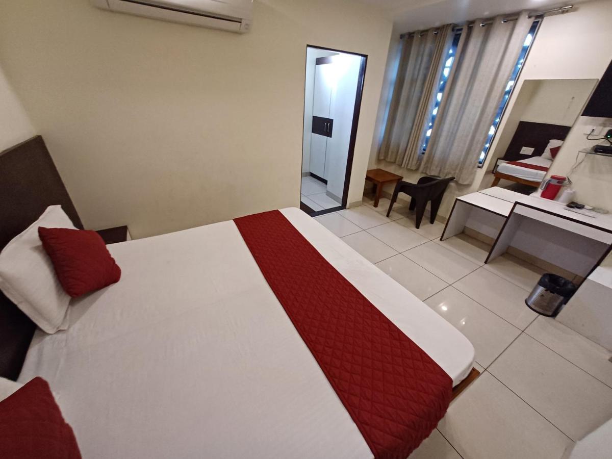 Hotel Rashika Palace 자이푸르 외부 사진