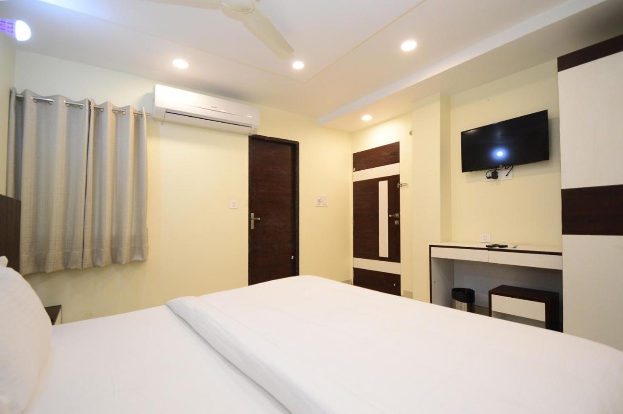 Hotel Rashika Palace 자이푸르 외부 사진