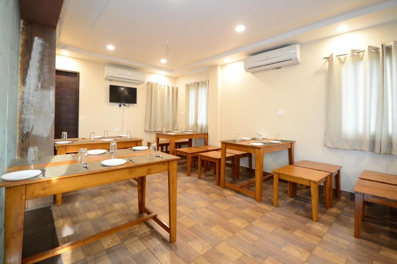 Hotel Rashika Palace 자이푸르 외부 사진